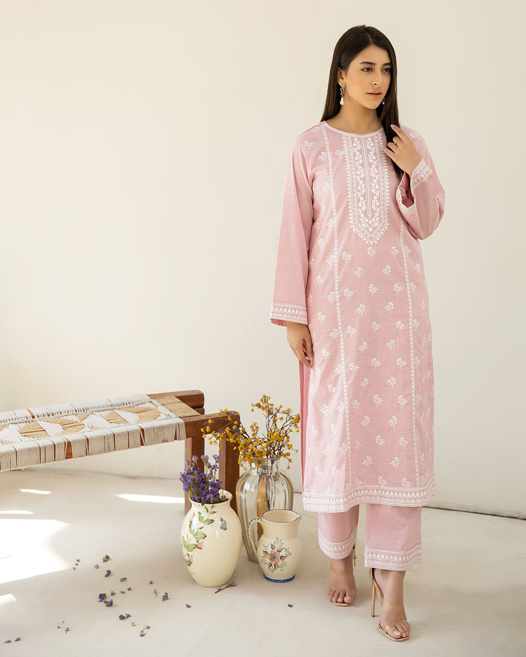 Embroidered Lawn suit - 2 piece -001